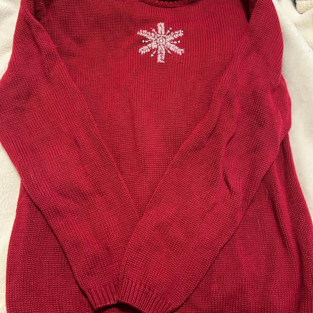 Women's snowflake sweater. Size small